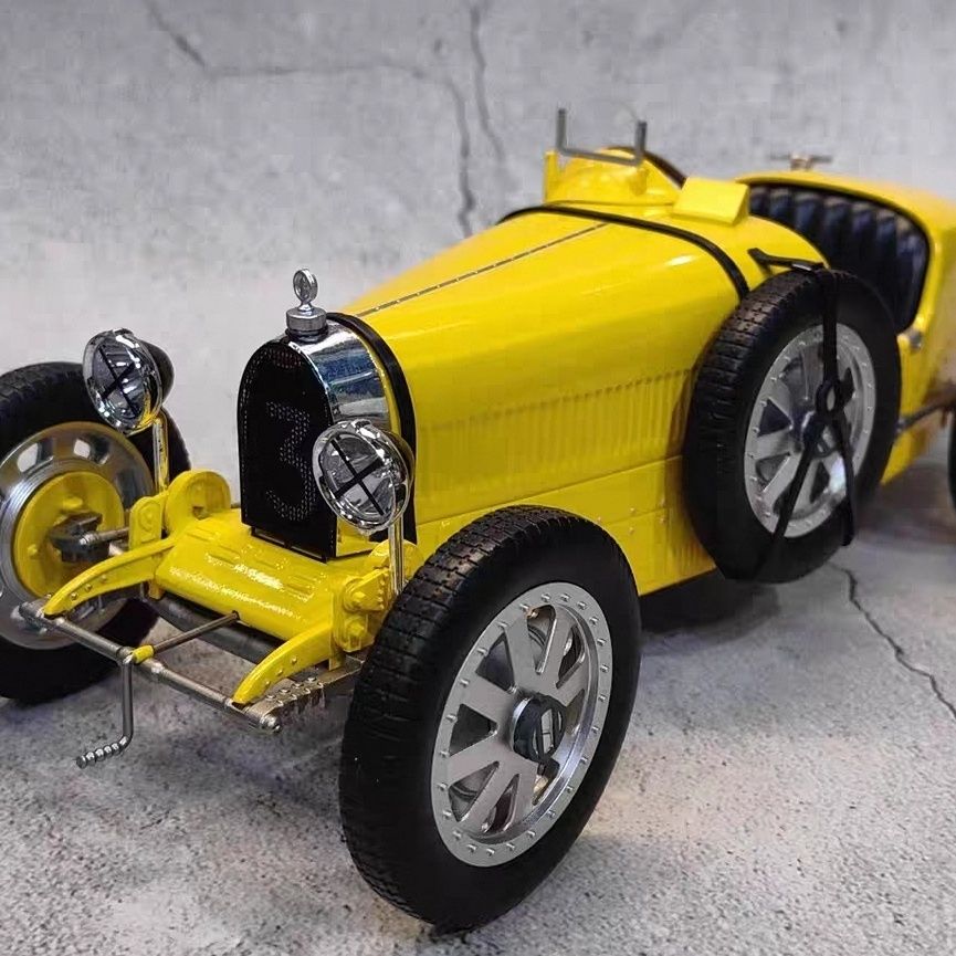 Vintage Toys Collection - نموذج سيارة بوجاتي T35 الكلاسيكية القابلة