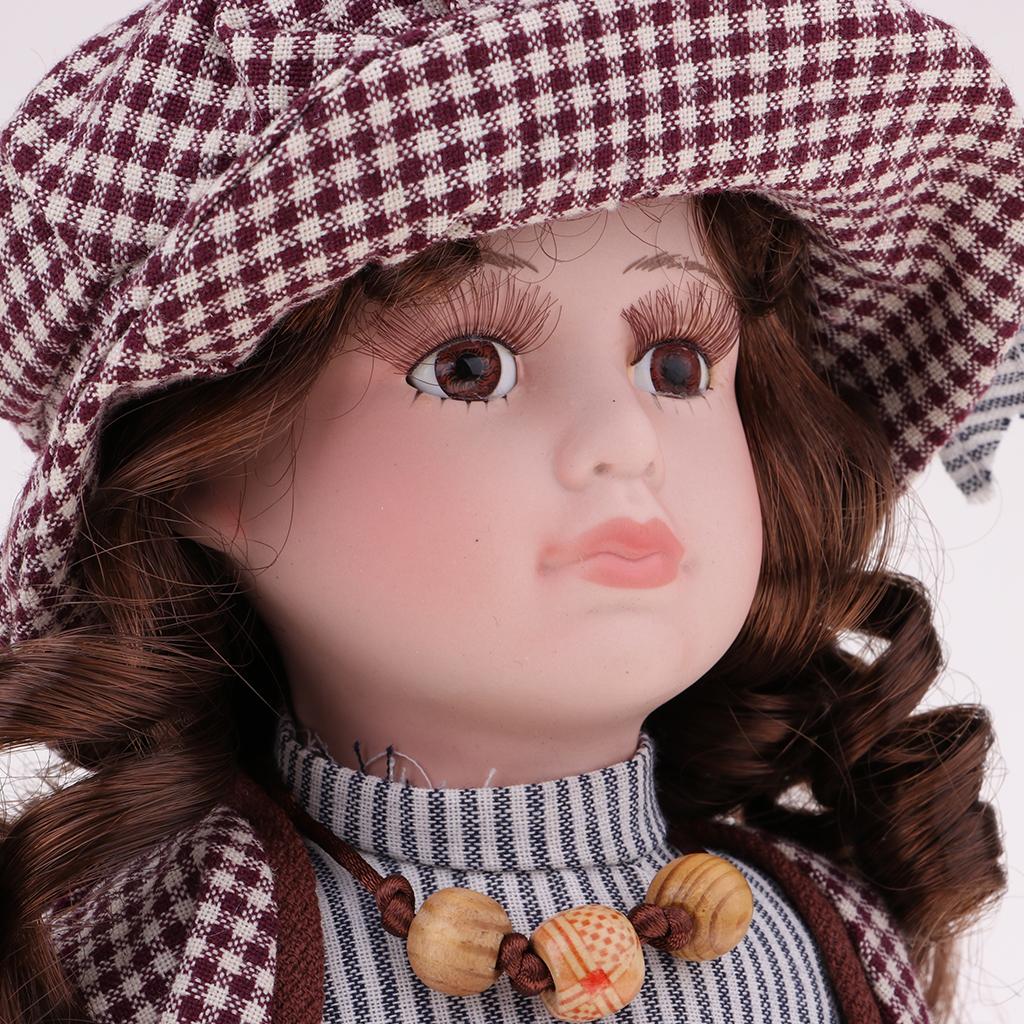 Vintage Collectible Porcelain Dolls - دمية من السيراميك والبورسلين بقبعة عتيقة