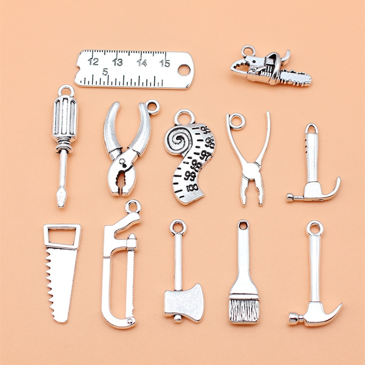Collectible Vintage Tools - 12 قطعة من أدوات المطرقة ذات
