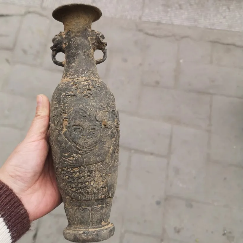 مزهرية من مجموعة البرونز، بزخر - مراجعة Collectible Vintage Tools وسعره