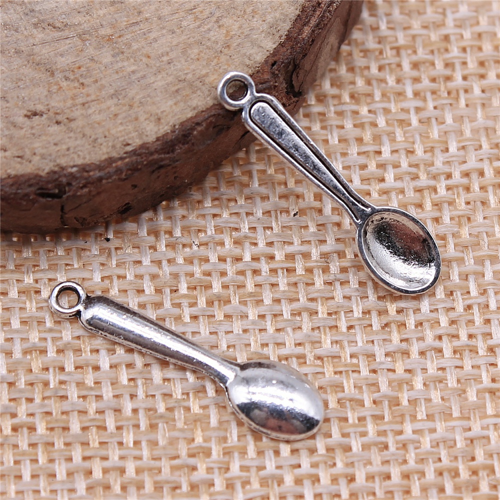 WYSIWYG 40 قطعة 24x6 مللي متر  - مراجعة Vintage Collectible Spoons وسعره