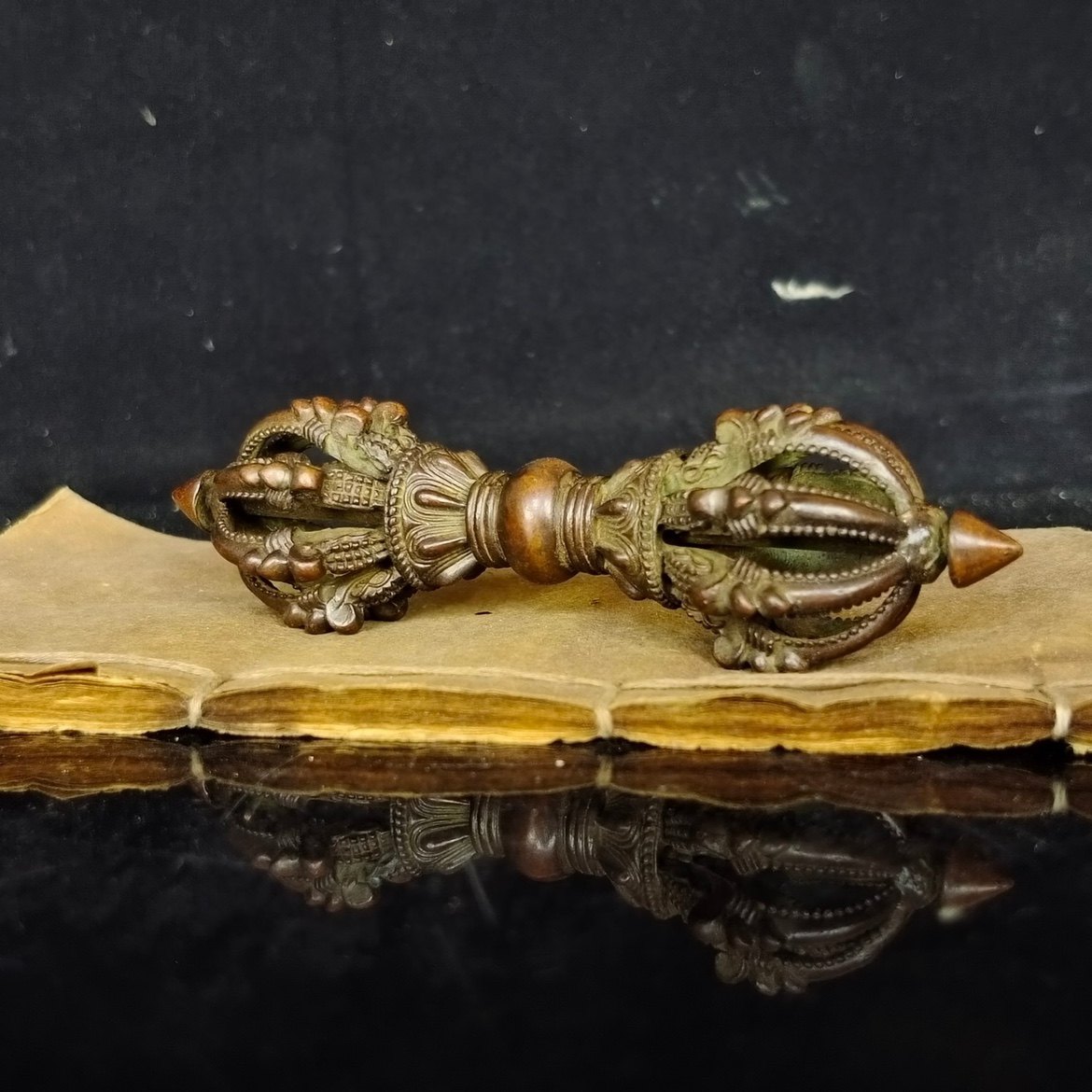 مدقة فاجرا التبتية ذات الثماني - مراجعة Collectible Vintage Tools وسعره