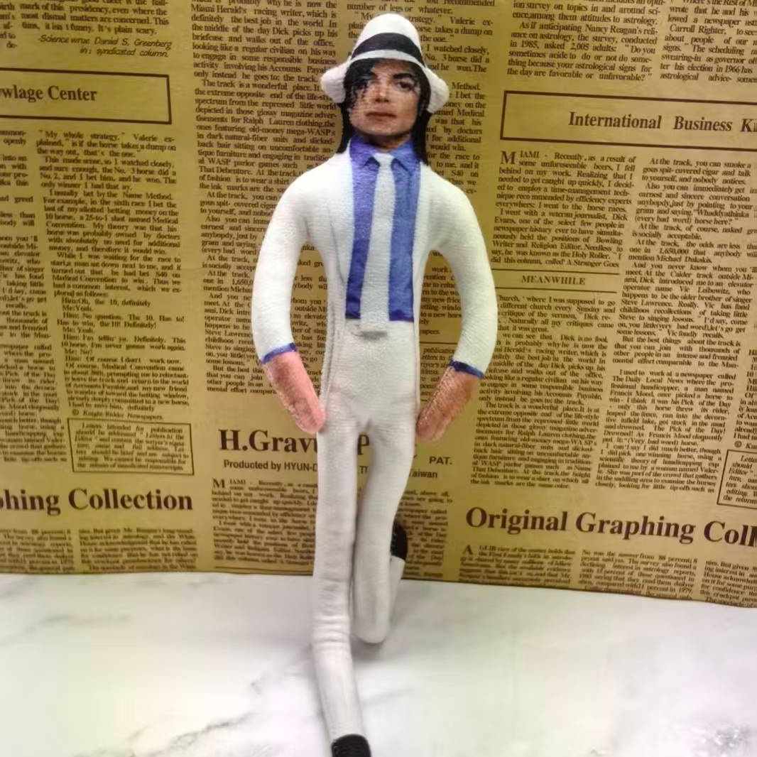 دمية مايكل جاكسون الكلاسيكية ل - مراجعة Vintage Toys Collection وسعره