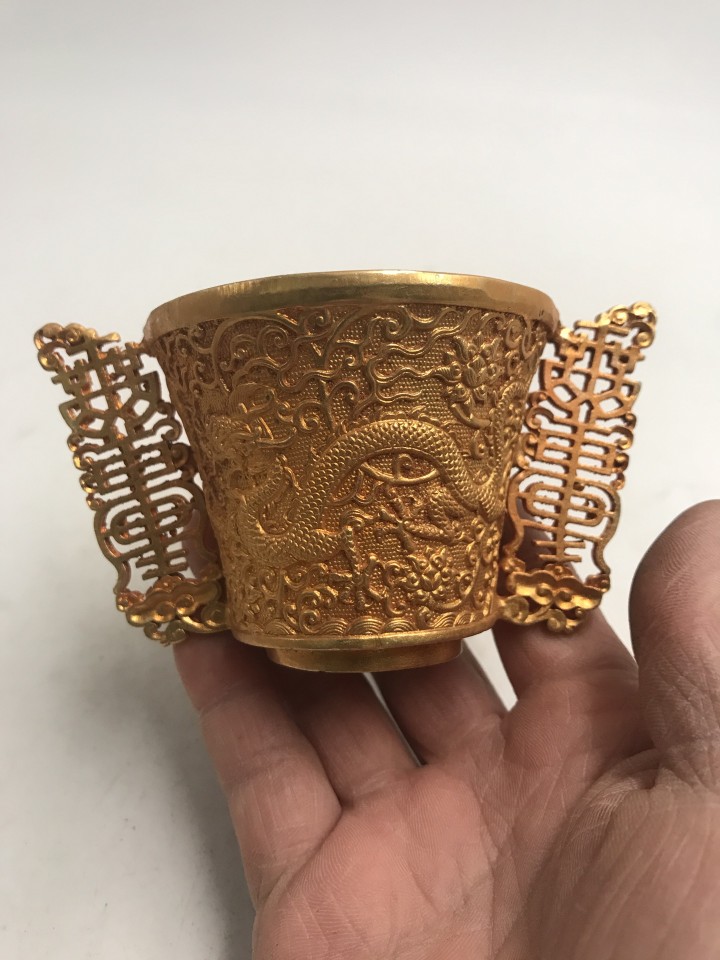 كأس نبيذ برونزي مطلي بالذهب بت - مراجعة Collectible Vintage Wine وسعره