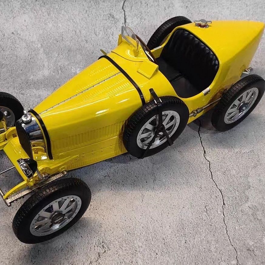نموذج سيارة بوجاتي T35 الكلاسي - مراجعة Vintage Toys Collection وسعره